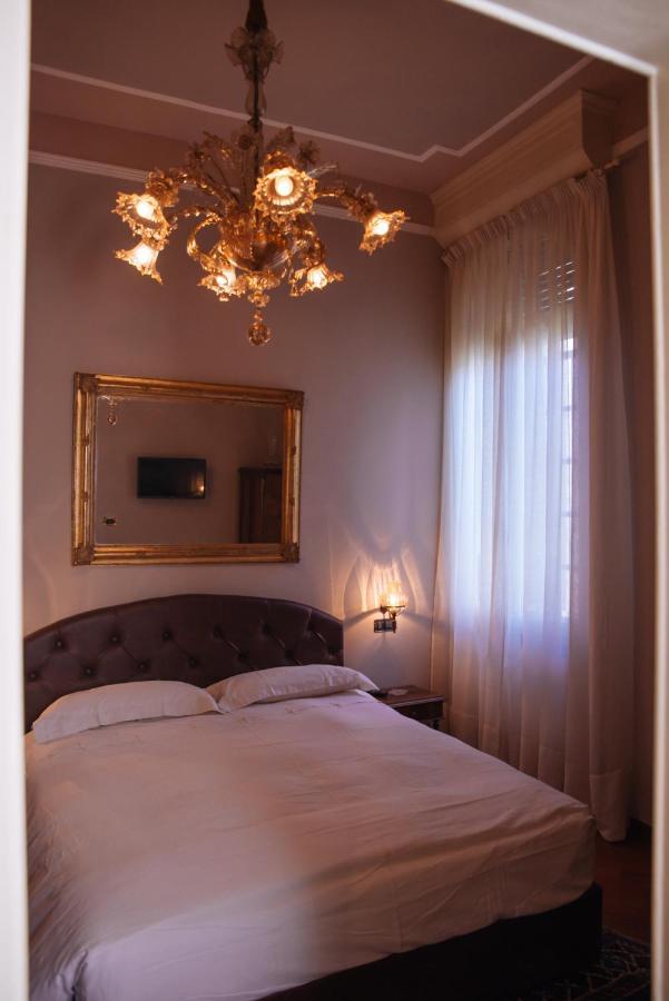 בולוניה Ai Tre Cedri B&B מראה חיצוני תמונה